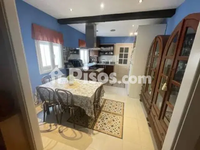 Piso en venta en Calle del General Aguilera