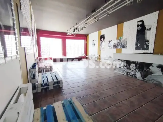 Local comercial en venta en Tomelloso