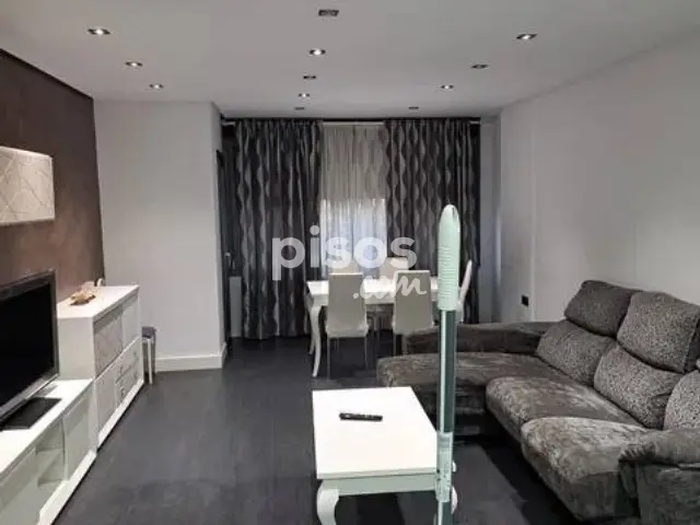 Piso en alquiler en Feria, Feria (Albacete Capital) de 1.400 €<span>/mes</span>