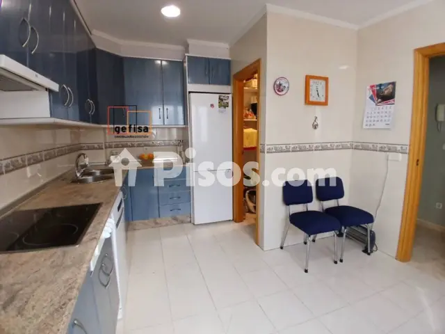 Casa adosada en venta en Valdepeñas