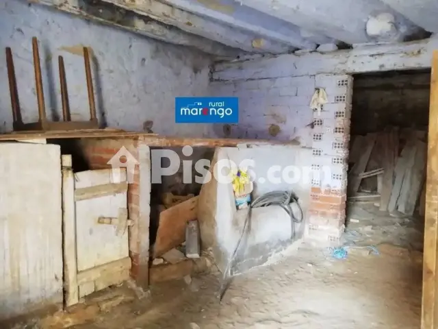 Chalet en venta en Allepuz, Allepuz de 53.000 €