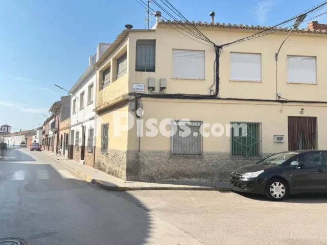 Chalet en venta en Herencia