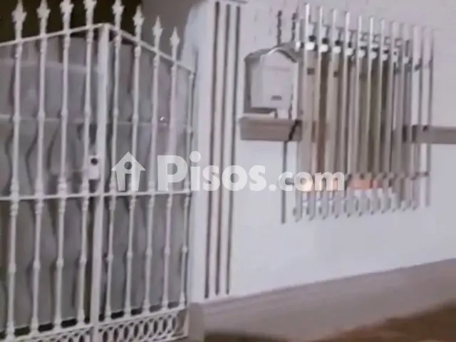 Chalet en venta en Herencia