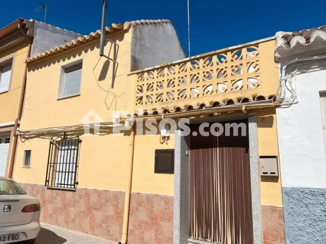 Chalet en venta en Herencia