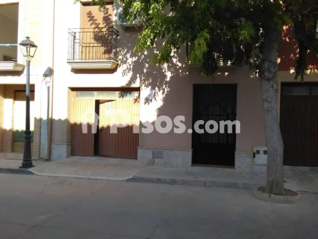 Chalet en venta en Herencia