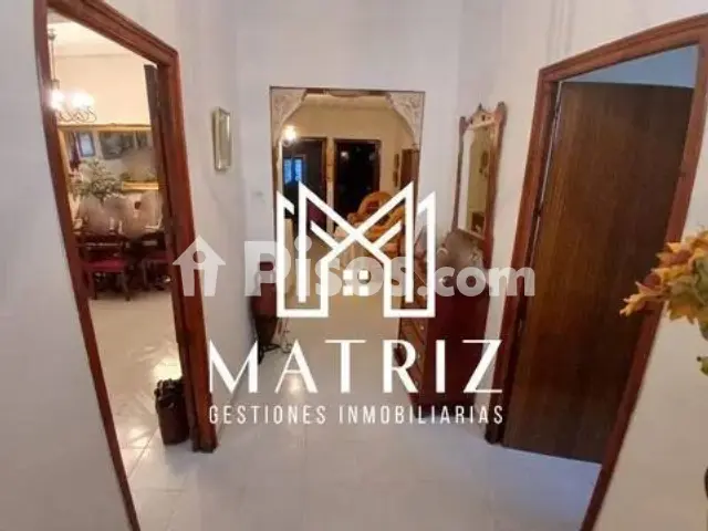Casa adosada en venta en Tomelloso