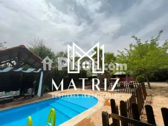 Chalet en venta en Tomelloso
