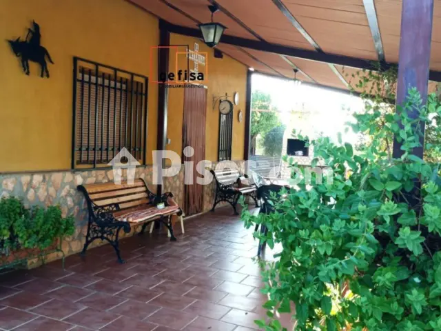 Local comercial en venta en Valdepeñas