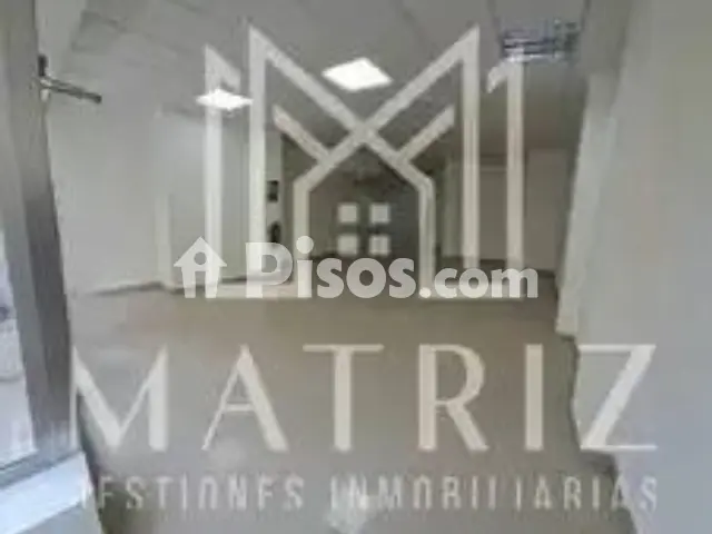 Local comercial en venta en Tomelloso