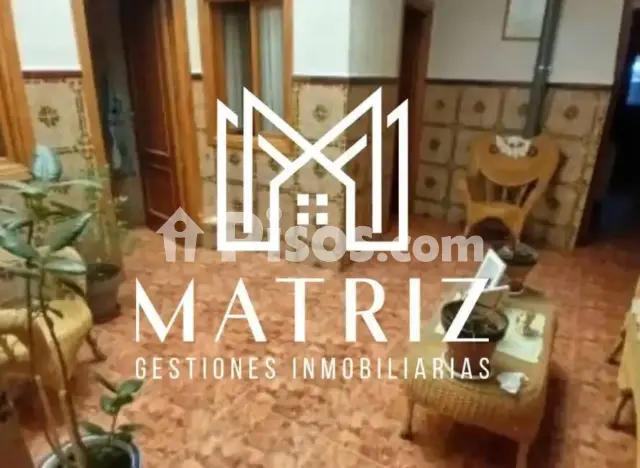 Chalet en venta en Tomelloso