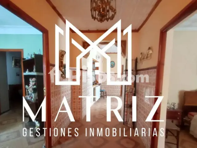 Chalet en venta en Calle del Mediodía