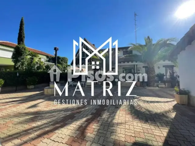 Chalet en venta en Tomelloso