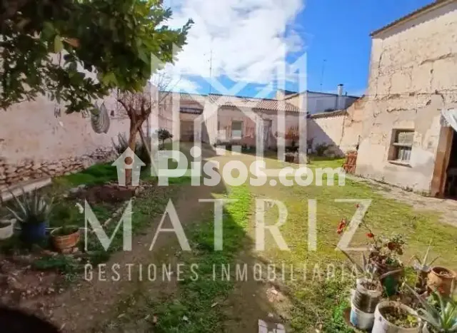 Chalet en venta en Calle de Melquíades Álvarez