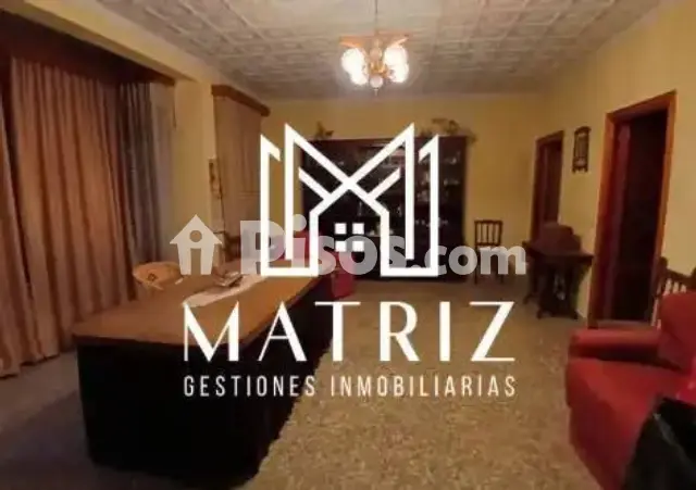 Chalet en venta en Argamasilla de Alba