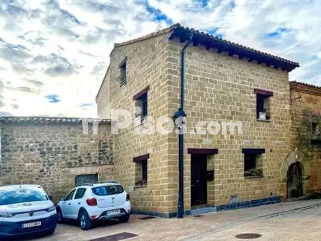 Casa rústica en venta en Fontellas, Fontellas (Ayerbe) de 259.000 €