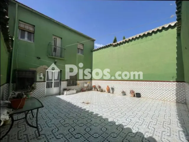 Casa adosada en venta en Valdepeñas