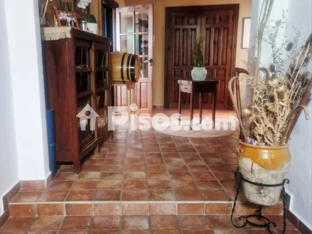 Casa adosada en venta en Valdepeñas