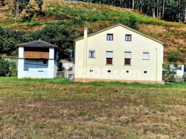 Casa – San Tirso de Abres