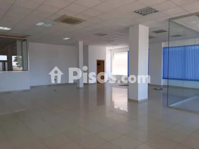 Local comercial en venta en Tomelloso