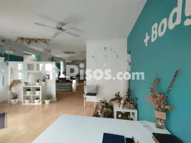 Local comercial en venta en Tomelloso