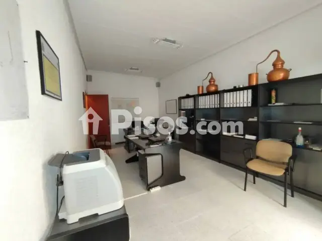 Local comercial en venta en Tomelloso