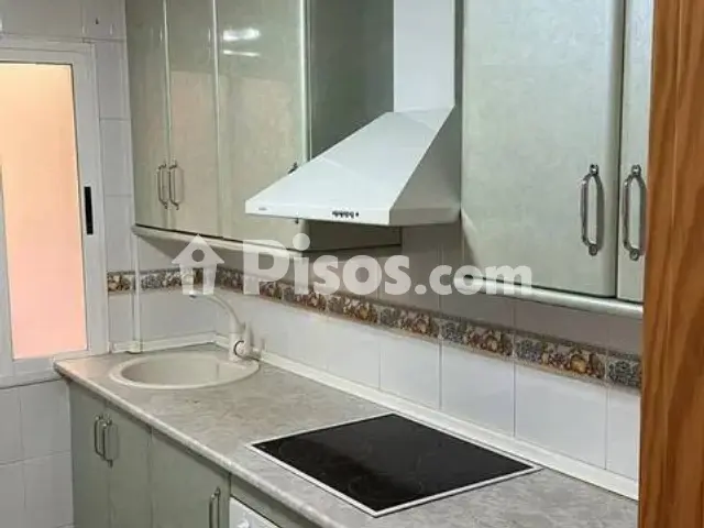 Piso en venta en Calle de Alfonso X 'El Sabio'