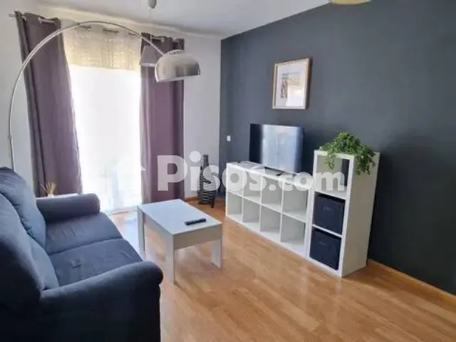 Piso en venta en Calle de los Pinos