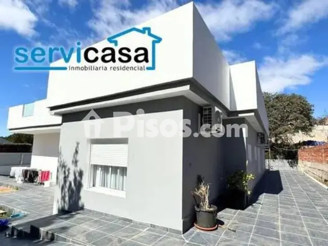 Chalet en venta en Galápagos, Galápagos de 399.000 €