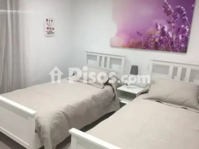 Piso en alquiler en Casco Antiguo, Casco Antiguo (Distrito Centro. Toledo Capital) de 1.200 €<span>/mes</span>