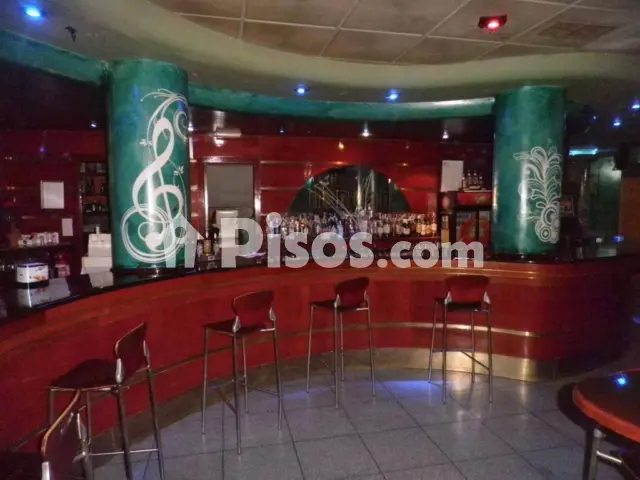 Local comercial en venta en Cañamares-Libertad