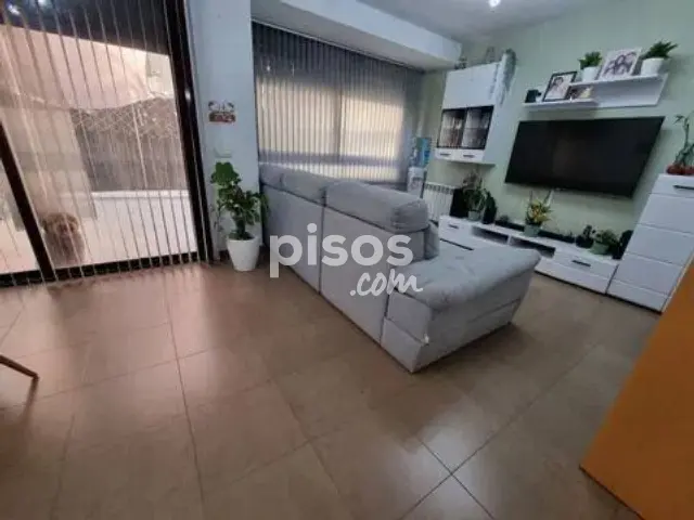 Casa adosada en venta en Marchamalo, Marchamalo de 259.000 €