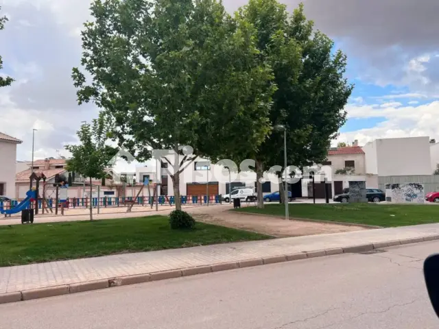 Terreno en venta en Avenida Pablo Iglesias