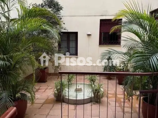 Piso en venta en Calle Baños, cerca de Calle Goles, San Vicente (Distrito Casco Antiguo. Sevilla Capital) de 252.000 €