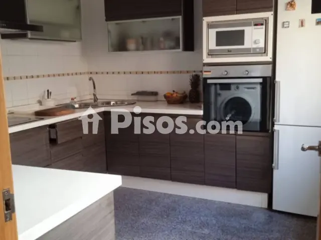 Casa adosada en venta en Valdepeñas