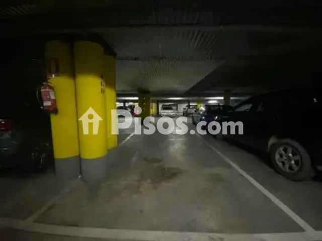 Garaje en venta en Avenida de La Mancha
