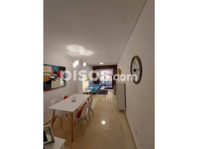 Piso en alquiler en Centro, Centro (Córdoba Capital) de 700 €<span>/mes</span>