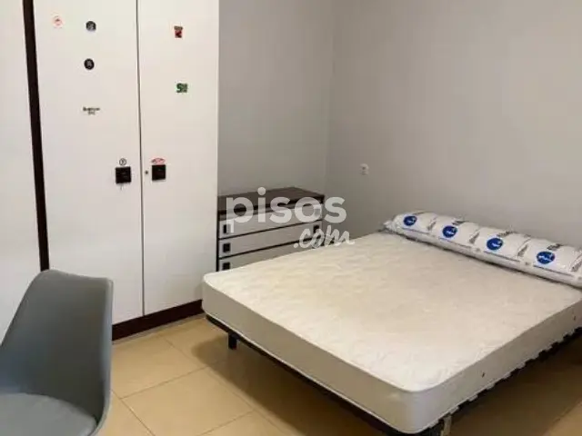 Habitación en alquiler en Universitat, Universitat (Lleida Capital) de 230 €<span>/mes</span>