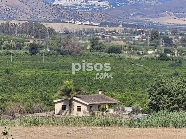 Terreno en alquiler en Cártama, Cártama de 1.500 €<span>/mes</span>