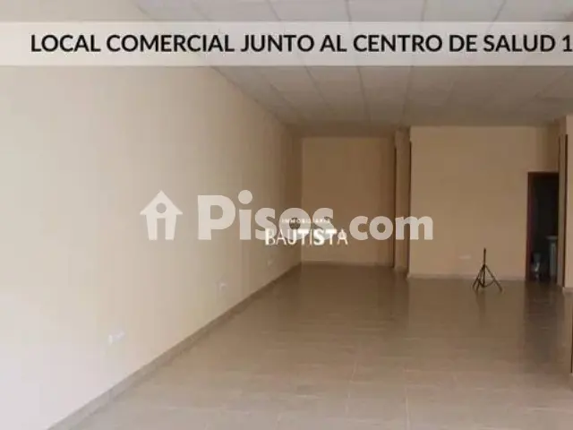 Local comercial en venta en Valdepeñas