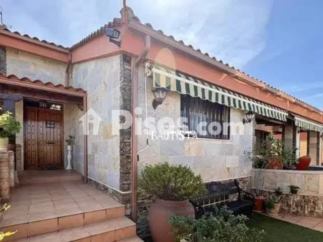Chalet en venta en Valdepeñas