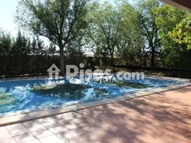 Casa rústica en venta en Valdepeñas