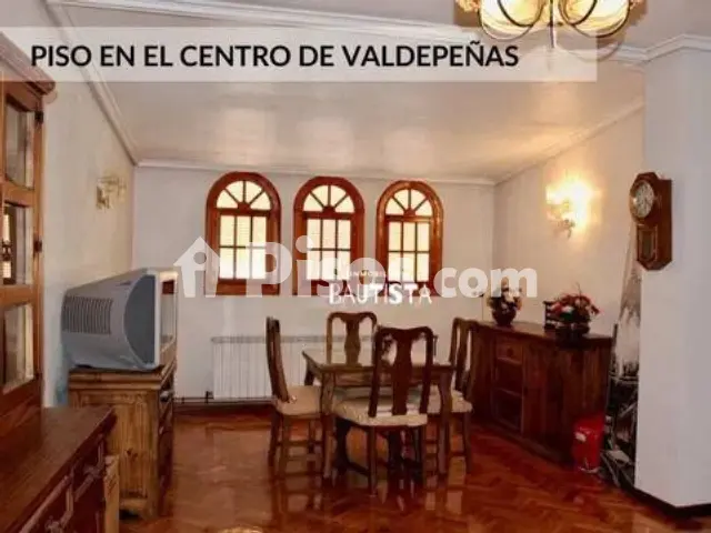 Piso en venta en Valdepeñas