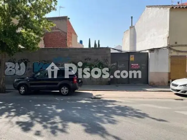 Terreno en venta en Calle de Toledo, cerca de Calle de Antonio Castillo
