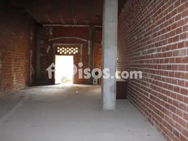 Local comercial en venta en Valdepeñas