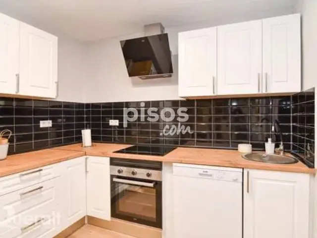 Habitación en alquiler en Príncep de Viana-Clot, Príncep de Viana-Clot (Lleida Capital) de 390 €<span>/mes</span>