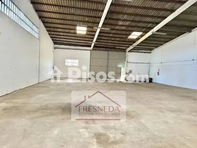 Nave industrial en alquiler en Camino de la Belga, La Fresneda-Bobes - Valbona-Viella (Siero) de 1.200 €<span>/mes</span>