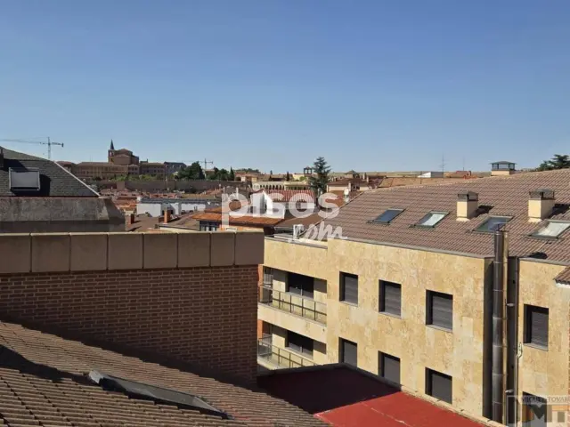 Piso en alquiler en Segovia Capital, Segovia Capital de 1.200 €<span>/mes</span>