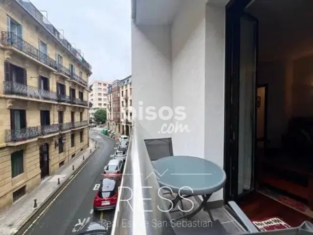 Piso en alquiler en Calle de San Bartolomé, Miraconcha (San Sebastián - Donostia) de 1.800 €<span>/mes</span>