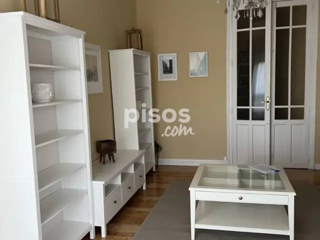 Piso en alquiler en Plaza Mayor-San Agustín, Plaza Mayor-San Agustín (Segovia Capital) de 1.300 €<span>/mes</span>