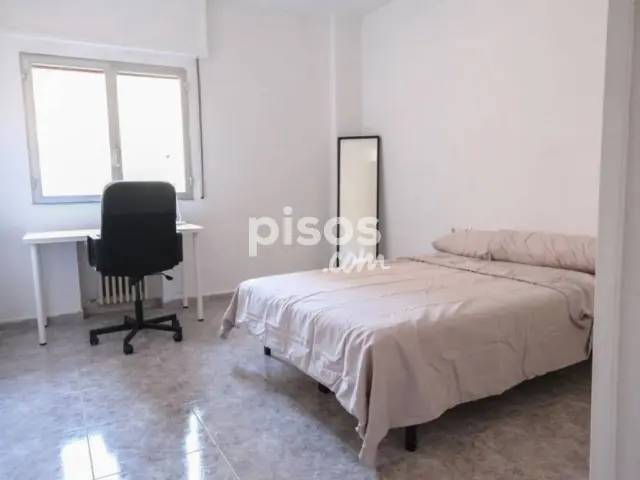 Habitación en alquiler en Lleida Capital, Lleida Capital de 350 €<span>/mes</span>